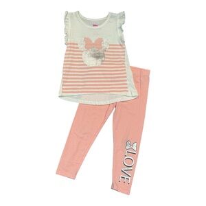 Disney Minnie Mouse leggings outfit